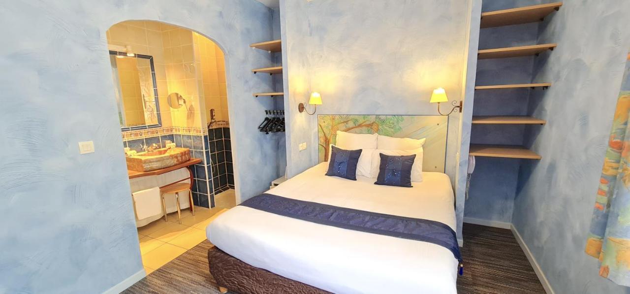 Hotel Du Mas Vinassan エクステリア 写真