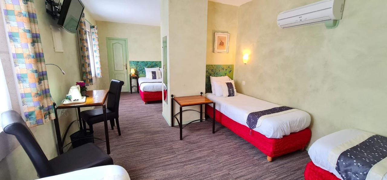 Hotel Du Mas Vinassan エクステリア 写真