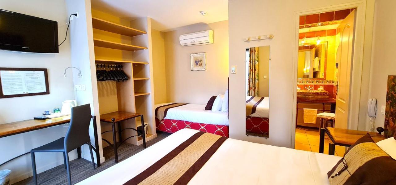 Hotel Du Mas Vinassan エクステリア 写真