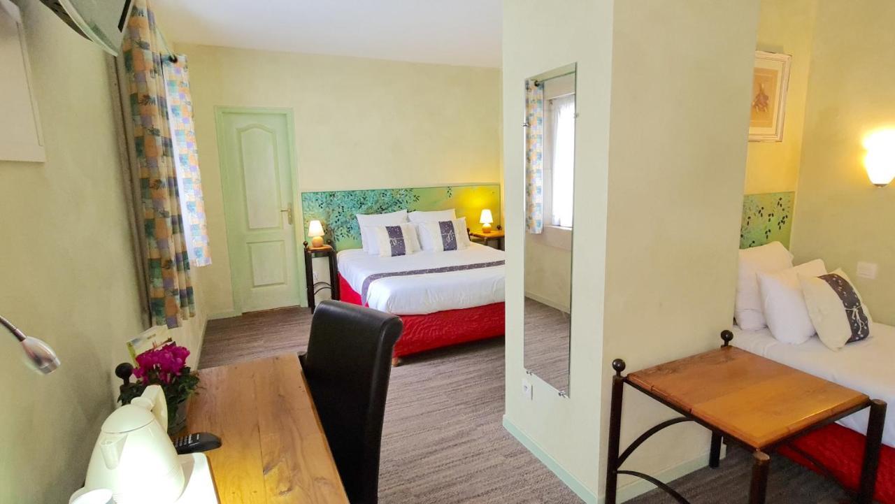 Hotel Du Mas Vinassan エクステリア 写真