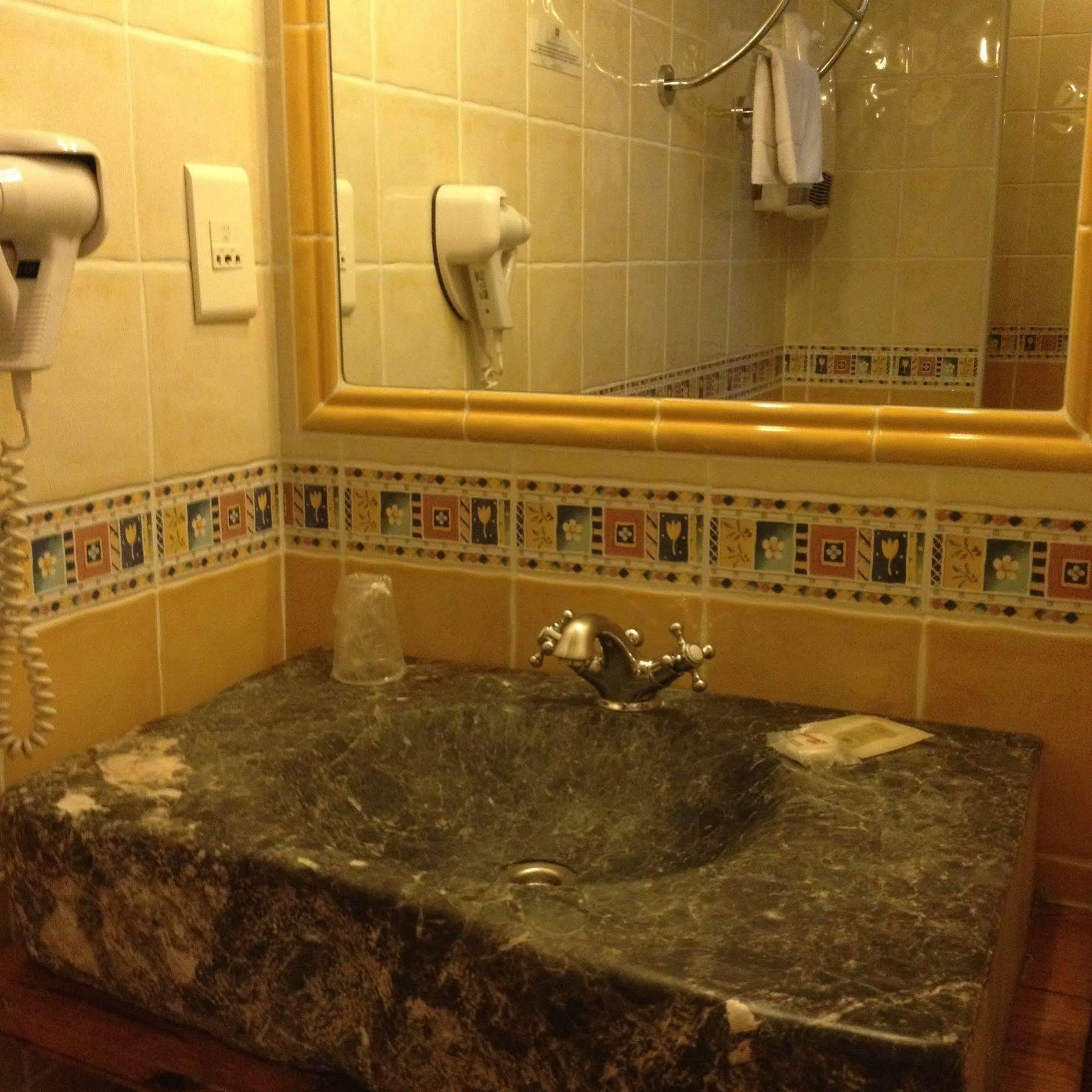 Hotel Du Mas Vinassan エクステリア 写真